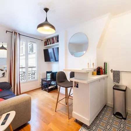 Bright & Stylish 1bd Flatfolies Bergerehaussmann Apartment