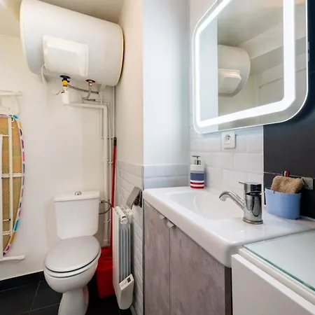 Bright & Stylish 1bd Flatfolies Bergerehaussmann Apartment