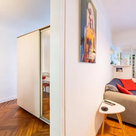 Bright & Stylish 1bd Flatfolies Bergerehaussmann Apartment *