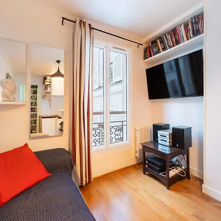 Bright & Stylish 1bd Flatfolies Bergerehaussmann Apartment Paris